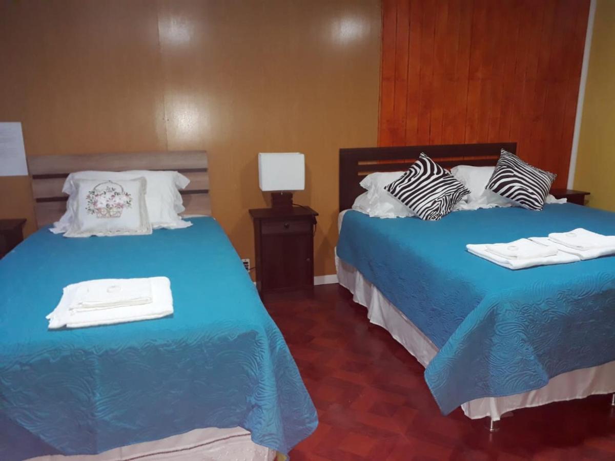 Hostal Geminis ,Phillipi 653 Centro Puerto Natales Kültér fotó