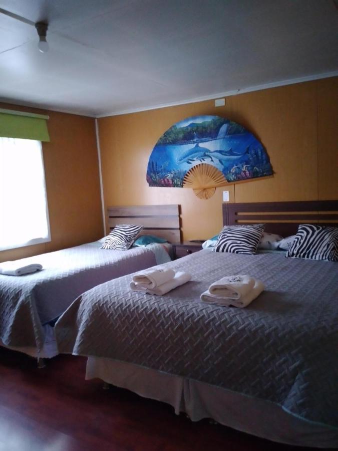 Hostal Geminis ,Phillipi 653 Centro Puerto Natales Kültér fotó