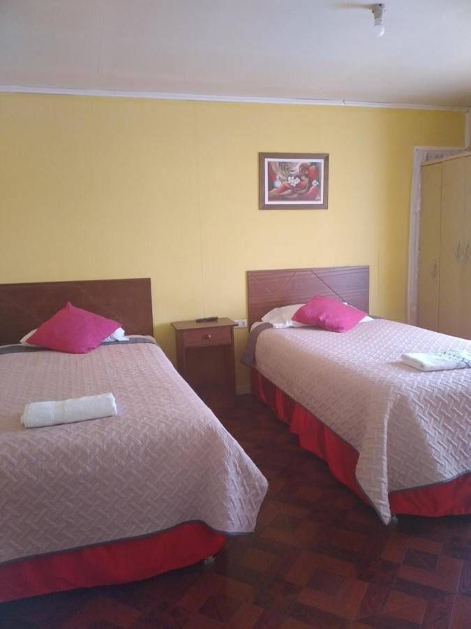 Hostal Geminis ,Phillipi 653 Centro Puerto Natales Kültér fotó